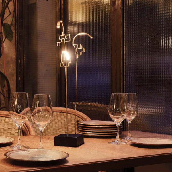 LAMPE DE TABLE SANS FIL BOUCLE - DCW