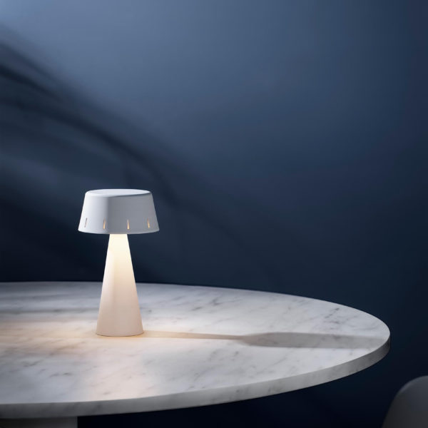 Lampe sans fil Olev Makà